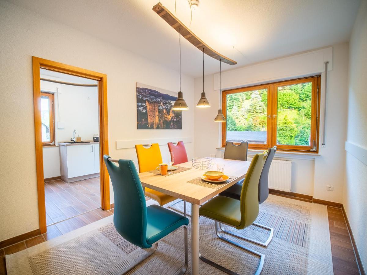 Rheintal-Ferien - 90 qm Ferienwohnung mit Wine&Style - Dein Urlaub am Rhein Niederheimbach Exterior foto