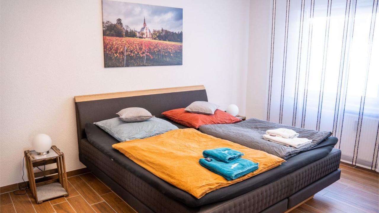 Rheintal-Ferien - 90 qm Ferienwohnung mit Wine&Style - Dein Urlaub am Rhein Niederheimbach Exterior foto